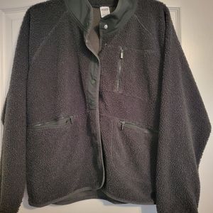 Pink Vs Sherpa Snap Button